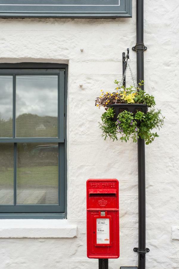 The Kilchrenan Inn Exterior foto